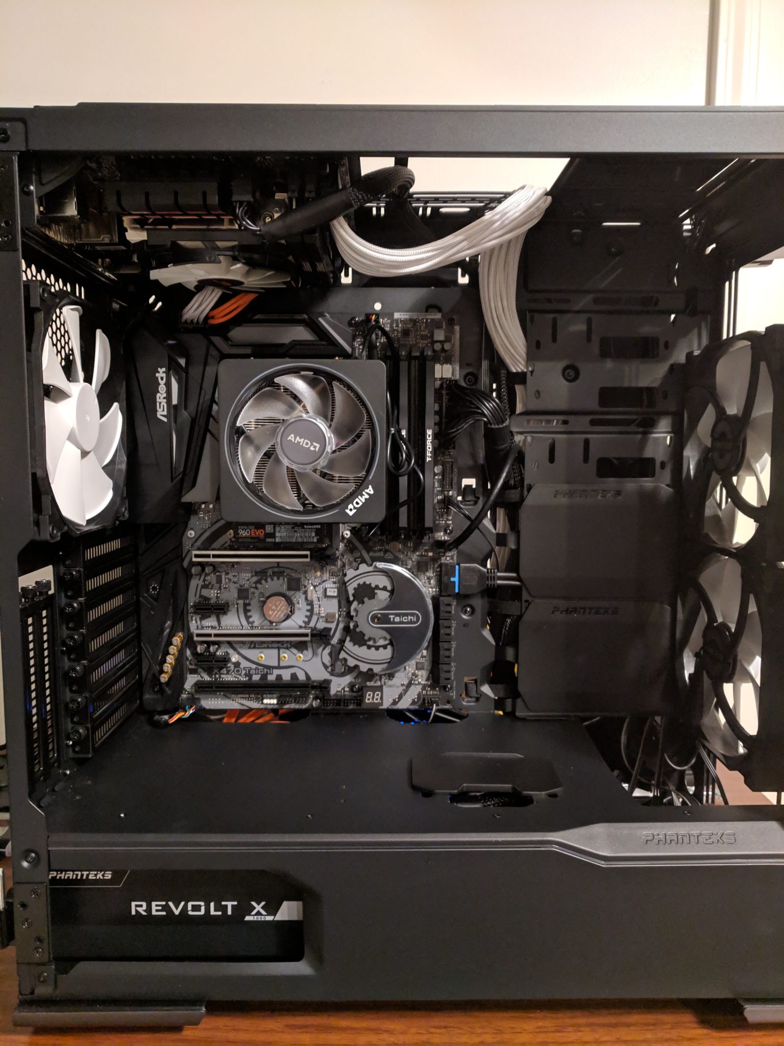 Phanteks Evolv X Dual System Build Log – Inside Java and Game