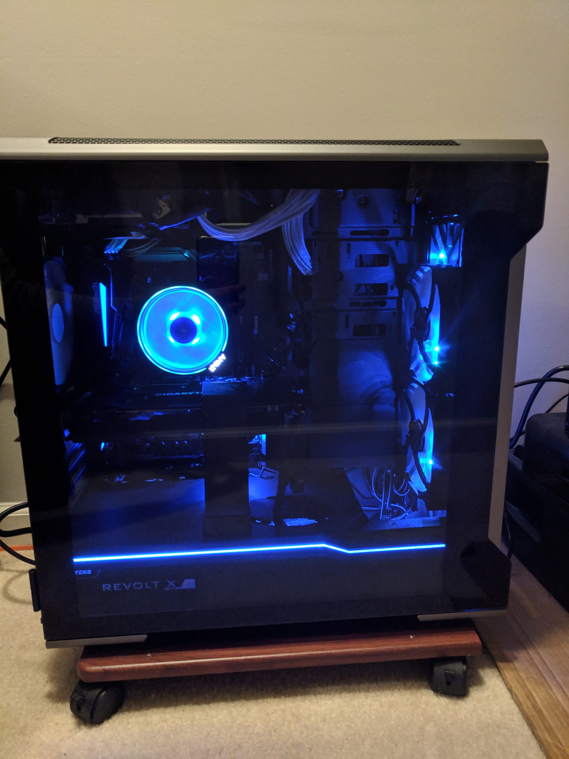 Phanteks Evolv X Dual System Build Log – Inside Java and Game